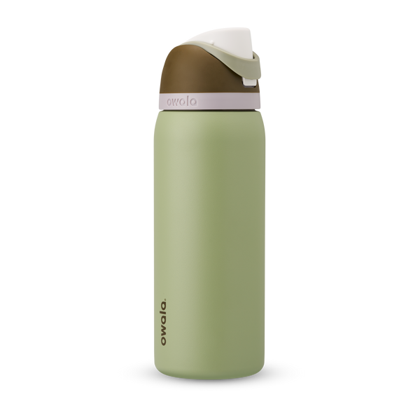 FreeSip 32oz in Frankie (Friends Fir Ever), olive sage green body with tan cream flip cap and carry loop