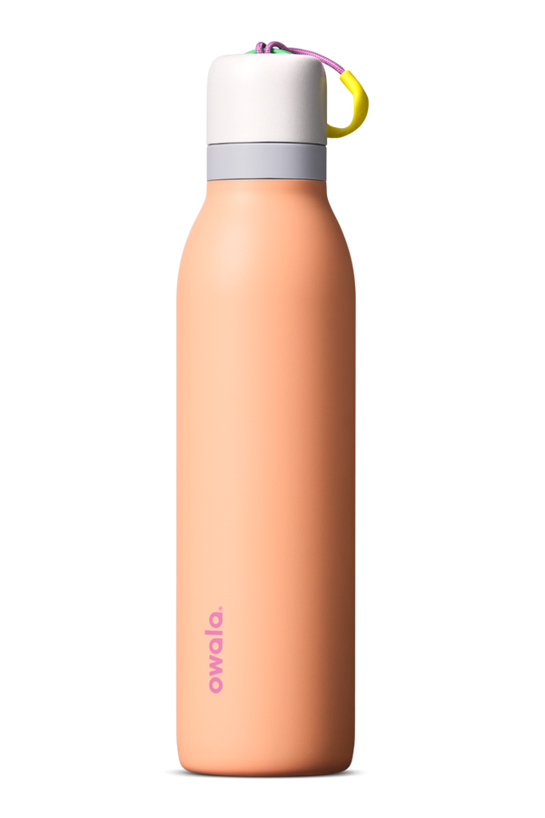 FreeSip Twist 24oz in Peachy Keen (soft coral-peach)