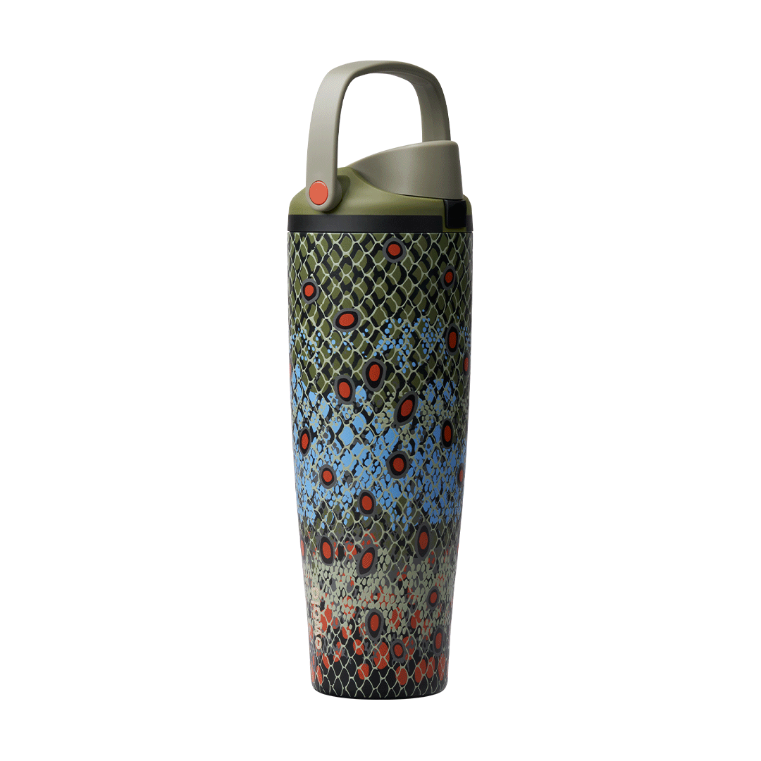 FreeSip Sway 40oz Off the Hook; rotating view of body covered in a dense fish-scale mosaic pattern blending olive green, sky blue, and orange-red speckled scales, with sage green flip cap, olive carry loop, and red push-button Main image